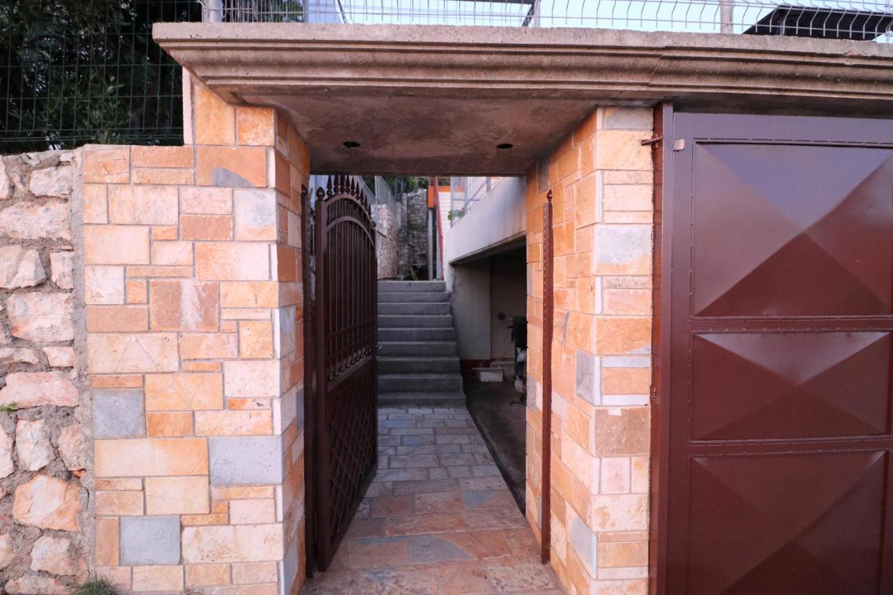 דירות הימארה Ildora Qimon מראה חיצוני תמונה